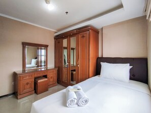 Apartemen Deluks | 1 kamar tidur, meja kerja, dan Wi-Fi gratis