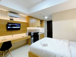Interior - Homey And Cozy Living Studio Pollux Chadstone Apartment (Cikarang)