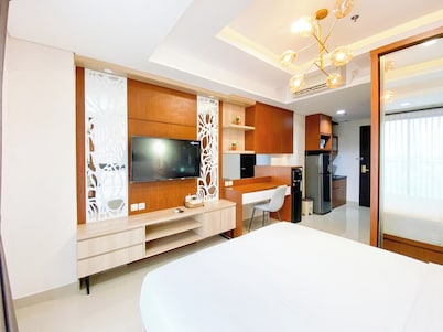 Good And Restful Studio At Patraland Amarta Apartment