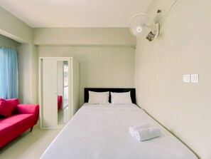 Studio Deluxe | Skrivbord och gratis wi-fi