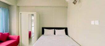 Good Deal And Homey Studio At Royal Sentul Park Apartment
