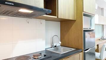 Deluxe Studio | Private kitchen