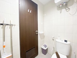 Appartamento Deluxe | Bagno | Doccia, asciugamani