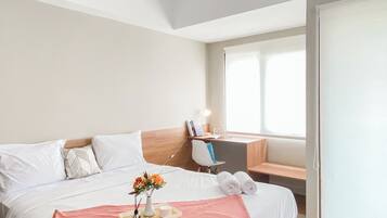 Estúdio luxo | Escrivaninha, Wi-Fi de cortesia