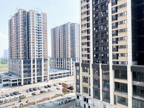 Warm And Homey 2Br At Meikarta Apartment