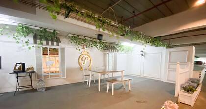 Restful And Tidy Studio At Paltrow City Apartment