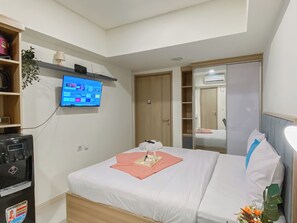 Interior - Good Place And Homey Studio Meikarta Apartment (Cikarang)