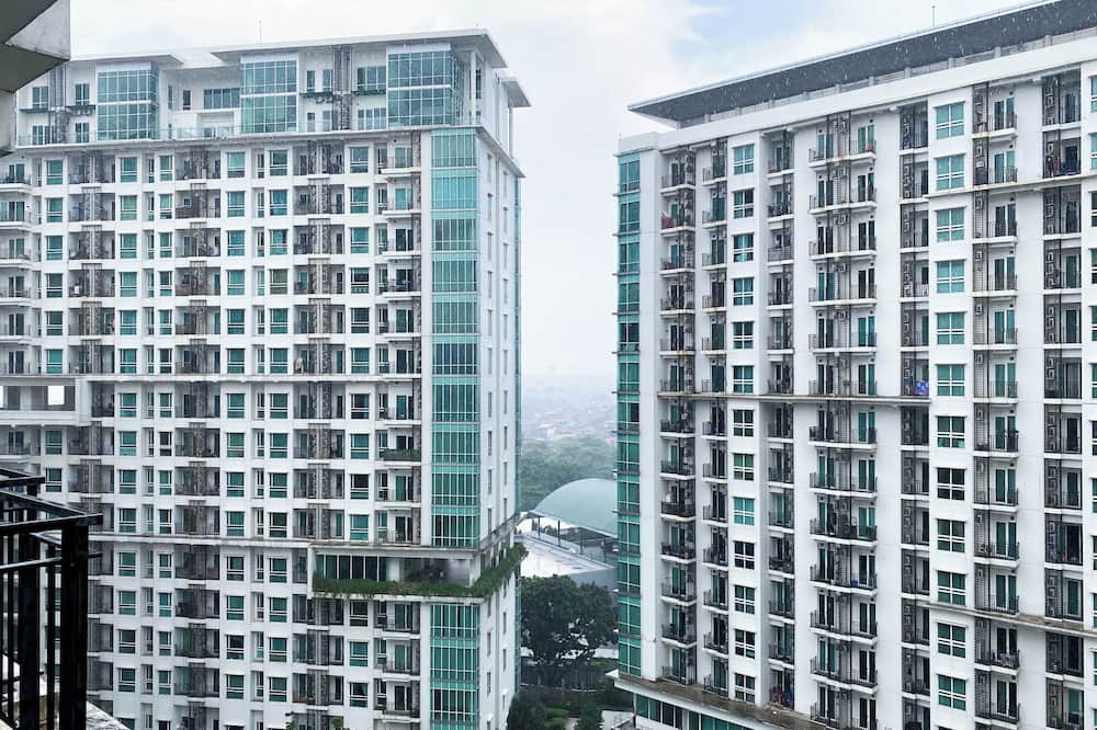 Brand New And Homey 2Br Apartment At Woodland Park Residence