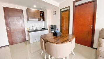 Deluxe Apartment | Private kitchen