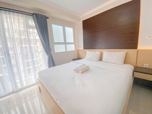 3 bedrooms, desk, free WiFi - Homey Designed 3Br At Gateway Pasteur Apartment (Cimahi)