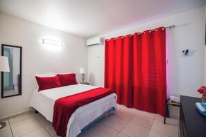 2 Schlafzimmer, Bügeleisen/Bügelbrett, Reisekinderbett, kostenloses WLAN