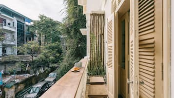 Superior-Studio, Gartenblick | Ausblick vom Zimmer