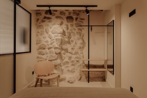 1 quarto, ferros/tábuas de passar roupa, Wi-Fi, roupa de cama