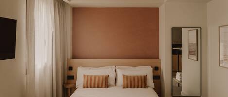 Ferros/tábuas de passar roupa, Wi-Fi, roupa de cama