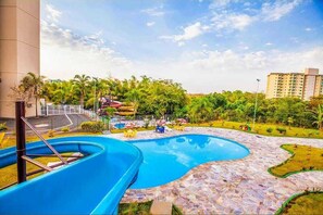 Outdoor pool, a heated pool