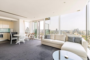 Apartment | Living room - Skyline Serenity in Southwark (London)