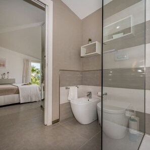 Hus, røyk | 6 soverom