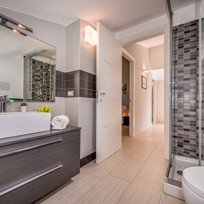 Casa, para fumantes | 3 quartos