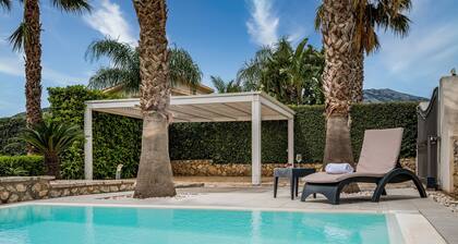Villa Jacqueline con Piscina Privata 8 Posti Letto