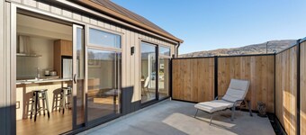 Magnum Escape - Cromwell Holiday Home