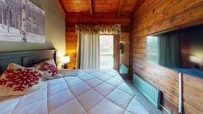 4 عدّة غرف نوم وواي فاي وملاءات أسرّة