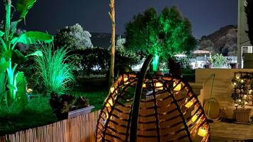 ์ํํธ | 1 ๊ฐ์ ์นจ์ค, ์ฑ
์, ๋ฐฉ์ ์ค๋น