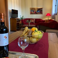 1 habitación, escritorio y sistema de insonorización 