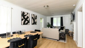 Uklassifisert bilde, 3 av 27, knapp