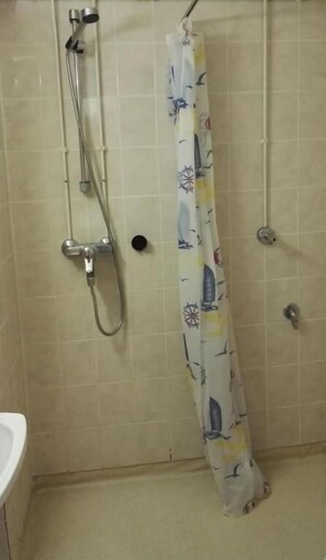 Appartement, 2 chambres, vue lac | Salle de bain