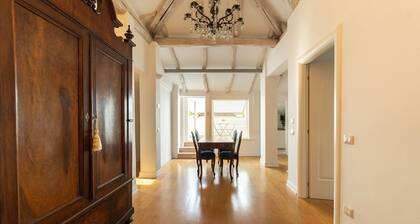 Attic Persichetto With Stunning View of Bologna