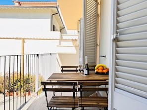 Apartment | 2 bedrooms, Internet - Moderno Bilocale con Terrazzo e Parcheggio (Florence)