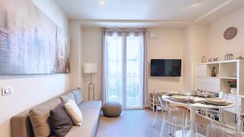 Apartment | 2 bedrooms, Internet