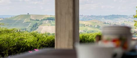 House | 4 bilik tidur