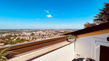 Appartement | 3 chambres, bureau, Internet