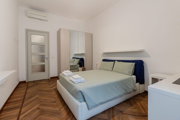 Apartment | 1 bedroom, desk, iron/ironing board, Internet - Casa Alessandro in the Elegant Crocetta (Turin)