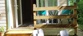 Chalet Proche D'un Lac Idéalement Situé Pour Découvrir la Corrèze et la Dordogne