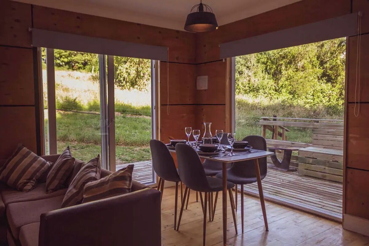 Coin salon dans le hall