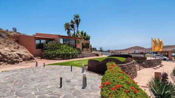 Villa (3 Bedrooms) | Interior