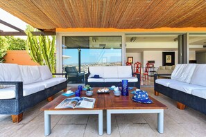 Vila (3 Bedrooms) | Parte interna