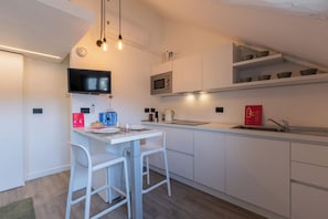 Private kitchen - La Mansarda in Bianco by Wonderful Italy (Turin)