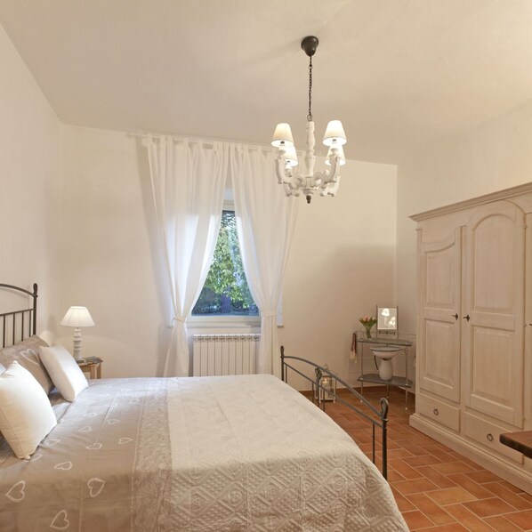 2 bedrooms - Appartamento Iris Agriturismo Borgo Iris -appartamento Iris (Cortona)
