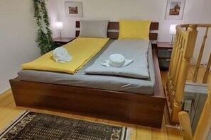 1 bedroom, WiFi, bed sheets