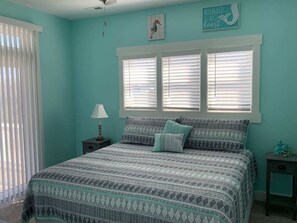 5 bedrooms, in-room safe, WiFi, bed sheets