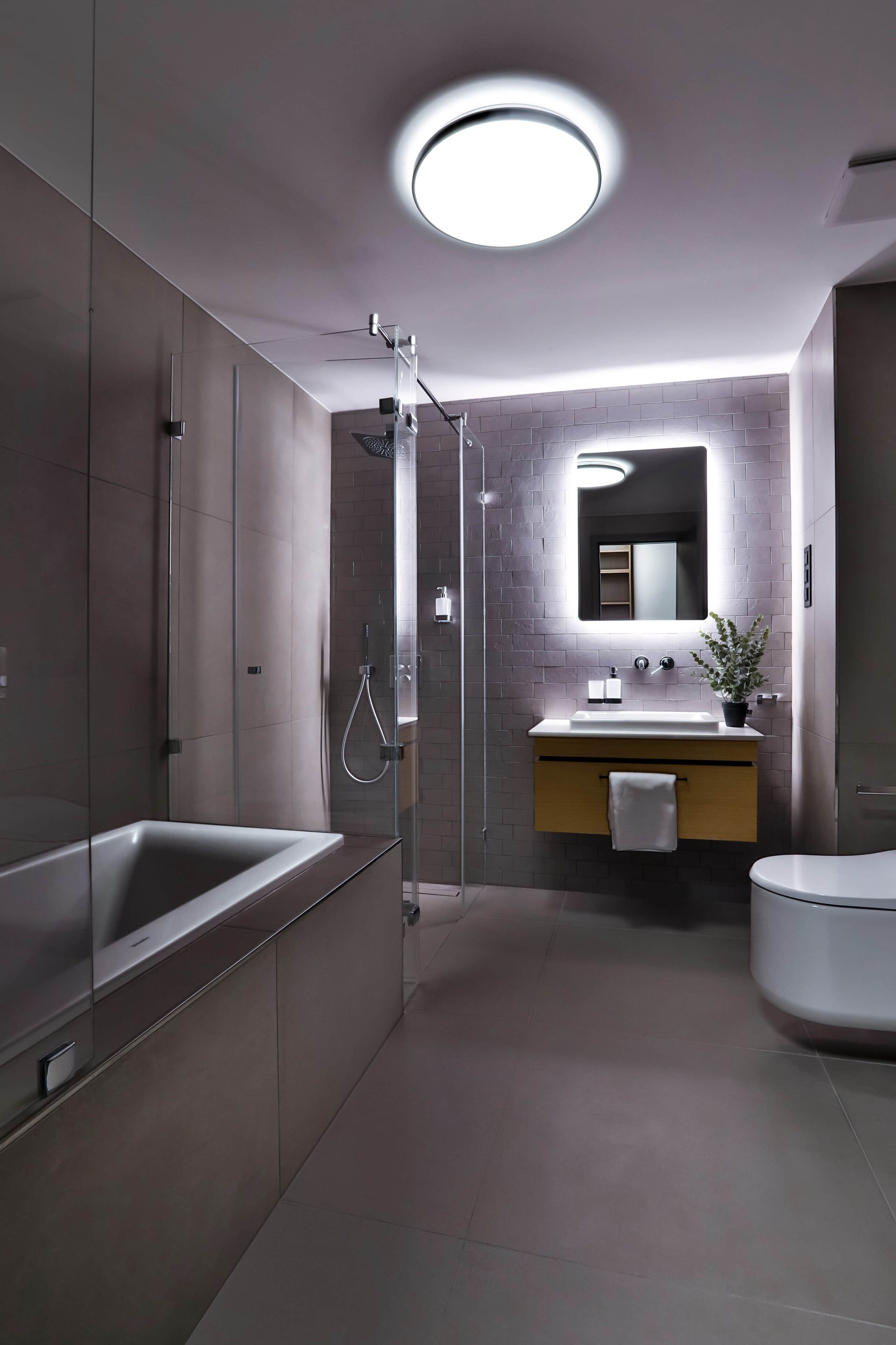Hair dryer, towels