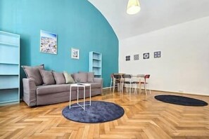Fernseher