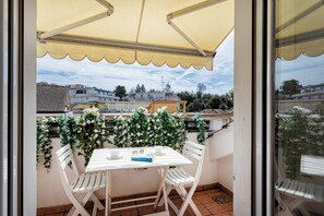 Departamento, vista a la ciudad | Balcón