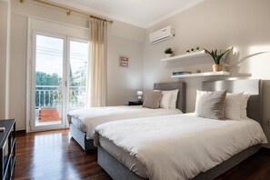 5 habitaciones, tabla de planchar con plancha y wifi gratis