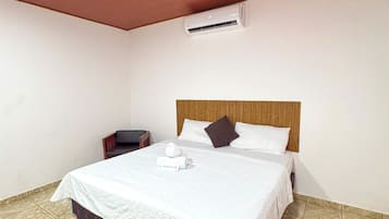 Exclusive-huone, 1 suuri parisänky | Ilmainen Wi-Fi, vuodevaatteet