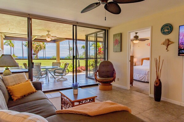 Smart TV, books - Ocean & Golf Views | Remodeled Kona Villa w/ AC (Kailua-kona)