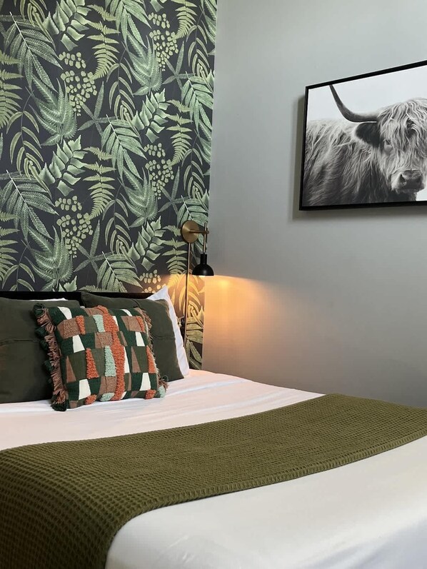4 bedrooms, iron/ironing board, travel cot, free WiFi